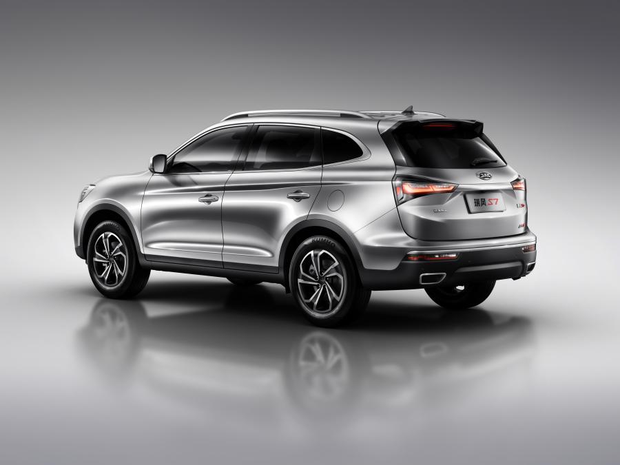 JAC Refine S7 2017 года  (фото 7 из 9)